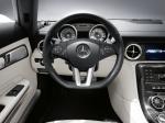 Mercedes-Benz SLS AMG Roadster 2011 года